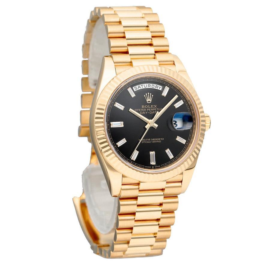 8cf513cd-e3f5-4909-92a6-dad8954a52eb-large Rolex Day-Date Yellow Gold Black Dial 40mm 2020