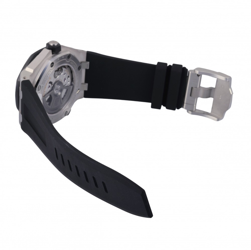 w220148-3 Royal Oak Offshore Diver World Limited 300 White gold 42mm 2022