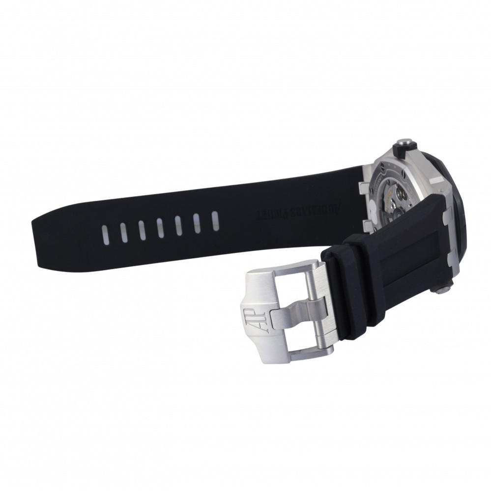 w220148-4 Royal Oak Offshore Diver World Limited 300 White gold 42mm 2022