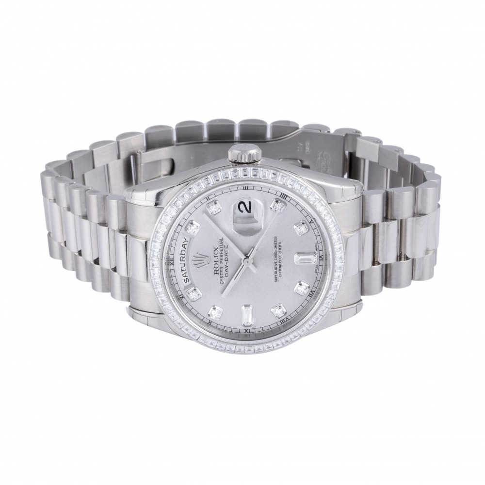 w175282-2 Day-Date White Gold Silver Dial Diamond Bezel 36mm 2015