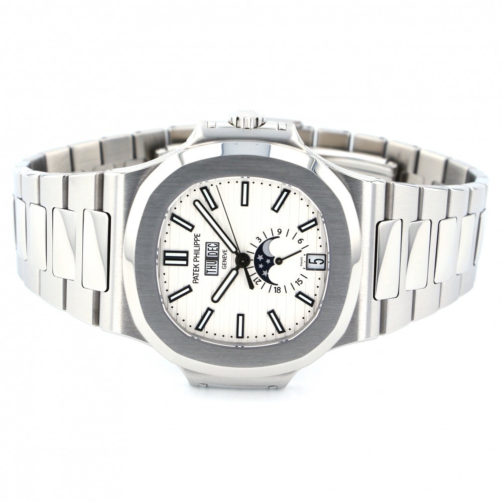 w188858-2 Nautilus Annual calendar 5726/1A-010 Steel 40.5mm 2019