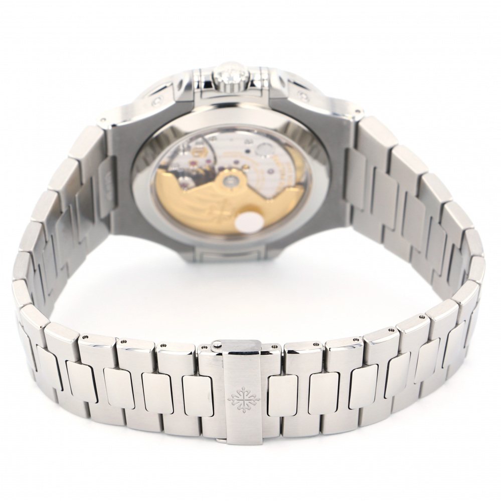 w188858-5 Nautilus Annual calendar 5726/1A-010 Steel 40.5mm 2019