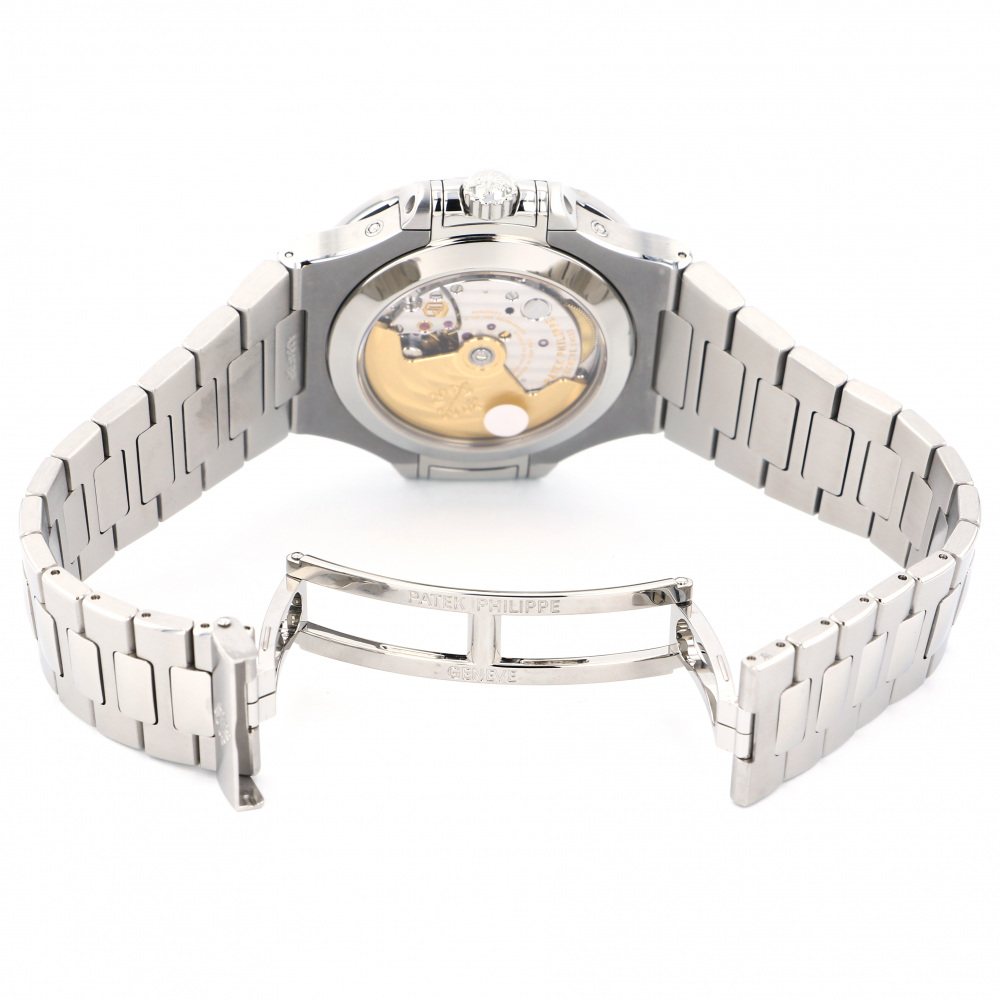 w188858-6 Nautilus Annual calendar 5726/1A-010 Steel 40.5mm 2019