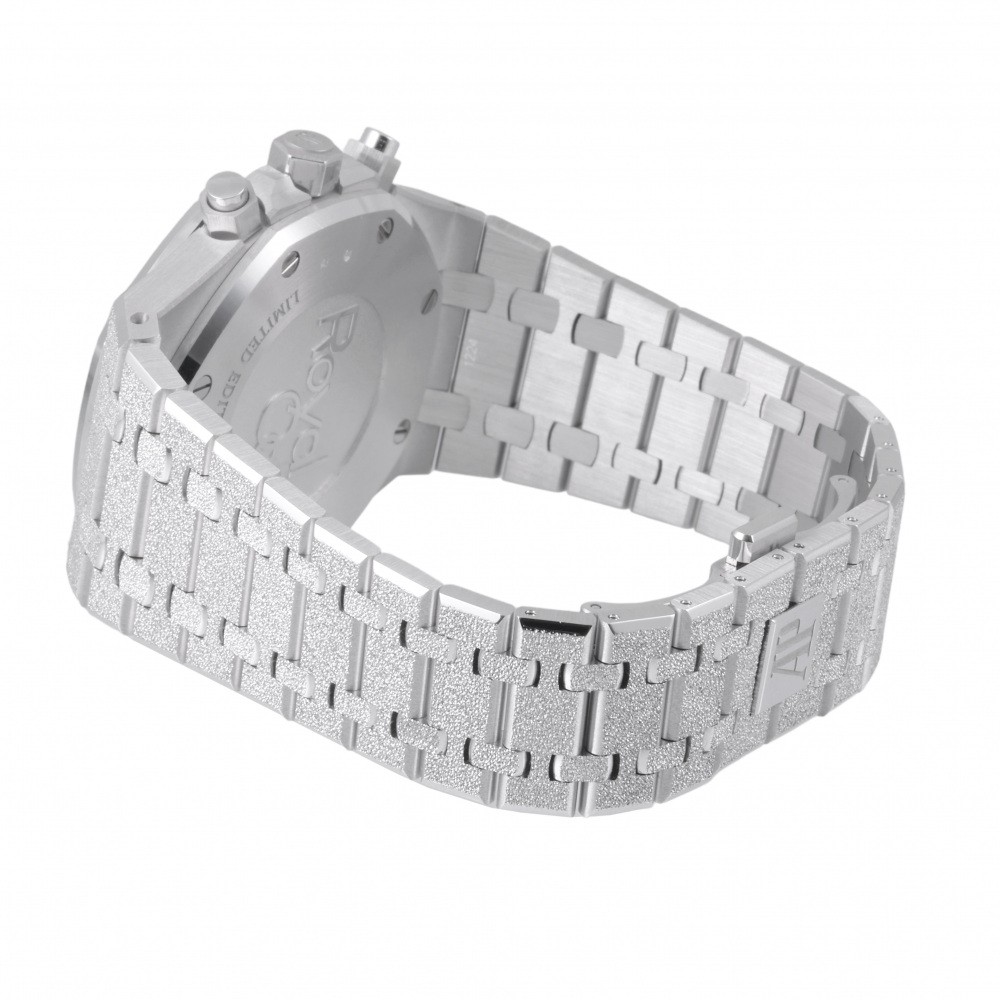 Royal Oak Chronograph Limited number of 111 White frosted gold 41mm 2021