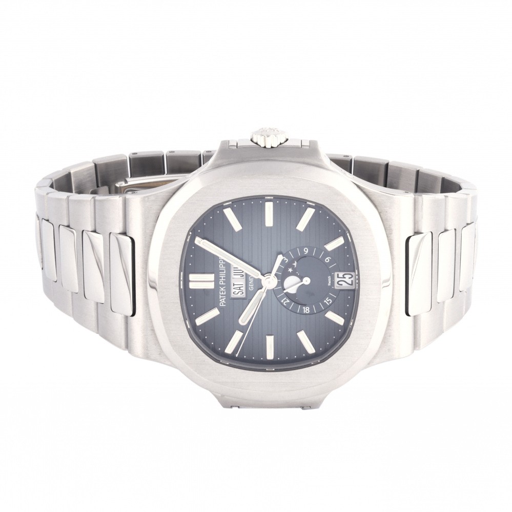 Nautilus Annual calendar 5726/1A-014 Steel 40.5mm 2021