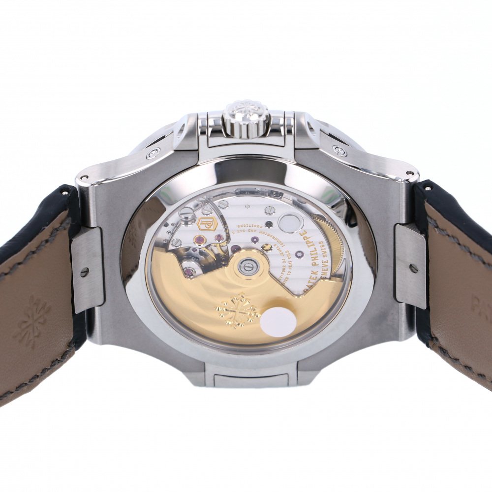 w224299-5 Nautilus Annual calendar 5726A-001 Steel 40.5mm 2018