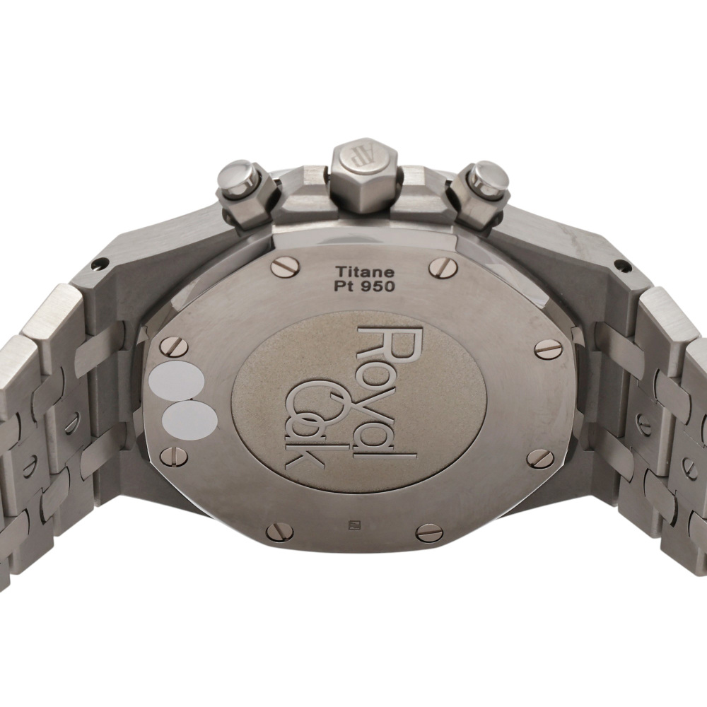 w248143-5 Royal Oak Chronograph Boutique limited 500 Titanium 41mm
